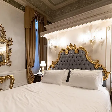 Ca' Bonfadini Historic Experience 5*