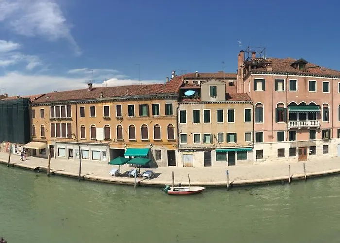 Ca' Bonfadini Historic Experience 5*