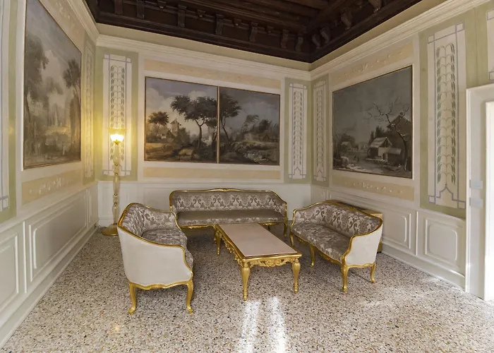 Ca' Bonfadini Historic Experience 5*