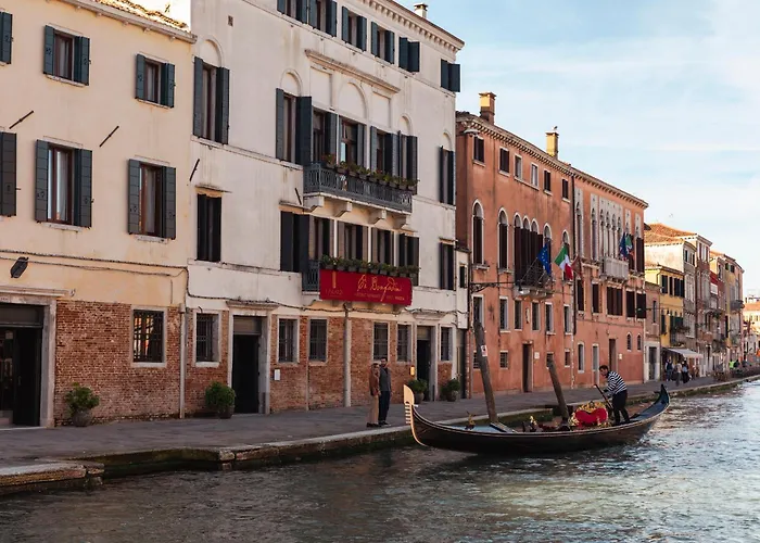 Ca' Bonfadini Historic Experience Hotel Veneza
