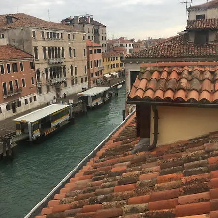Ca' Bonfadini Historic Experience Hotell