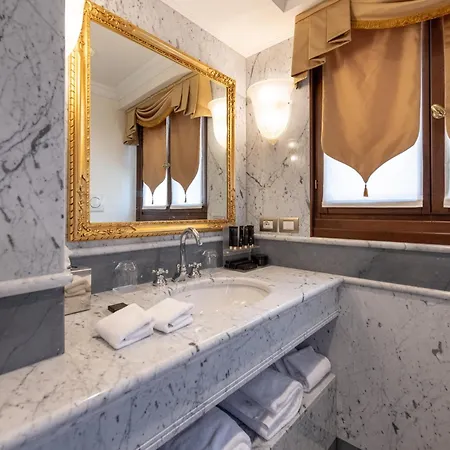 Hotel Ca' Bonfadini Historic Experience Venecia