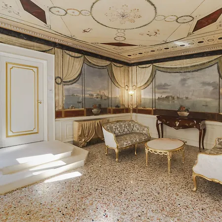 Ca' Bonfadini Historic Experience Hotell