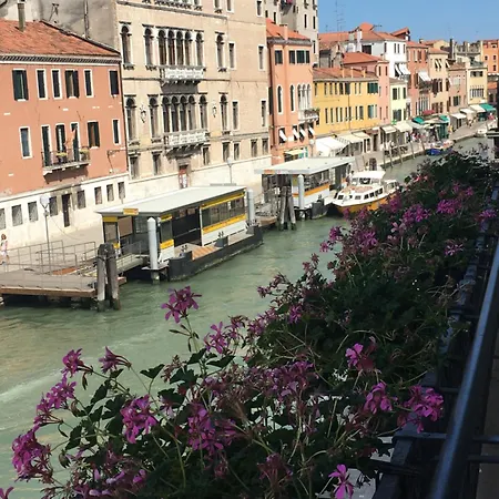 Ca' Bonfadini Historic Experience 5* Venice
