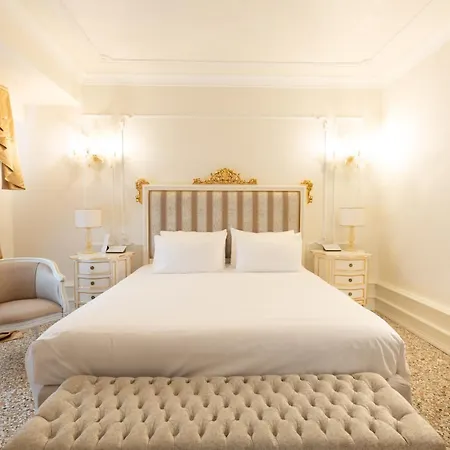 Hotell Ca' Bonfadini Historic Experience Venedig