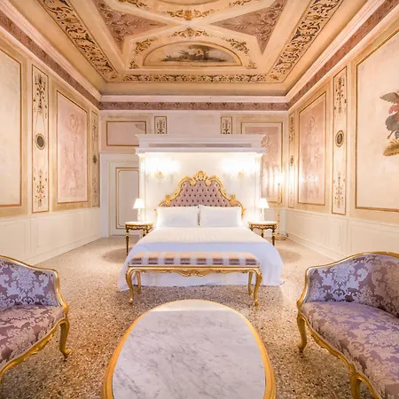 Ca' Bonfadini Historic Experience 5* Venice