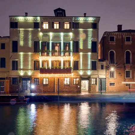 Hotel Ca' Bonfadini Historic Experience 5*