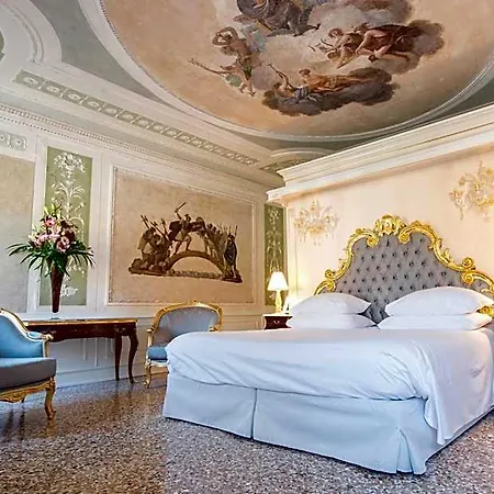 Ca' Bonfadini Historic Experience Hotel Venetië