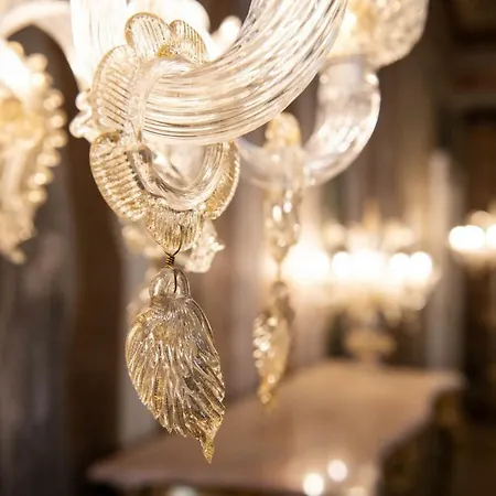 Ca' Bonfadini Historic Experience 5* Venice