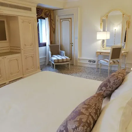 Ca' Bonfadini Historic Experience Ξενοδοχείο