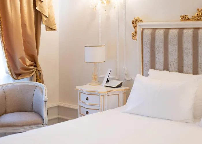 Ca' Bonfadini Historic Experience