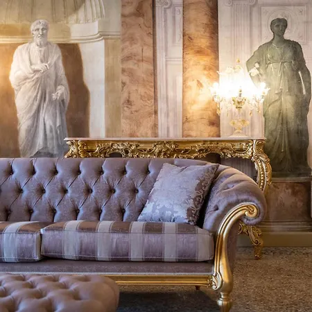 Ca' Bonfadini Historic Experience Otel