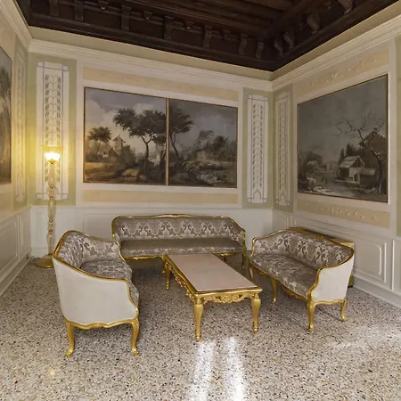 Ca' Bonfadini Historic Experience 5*